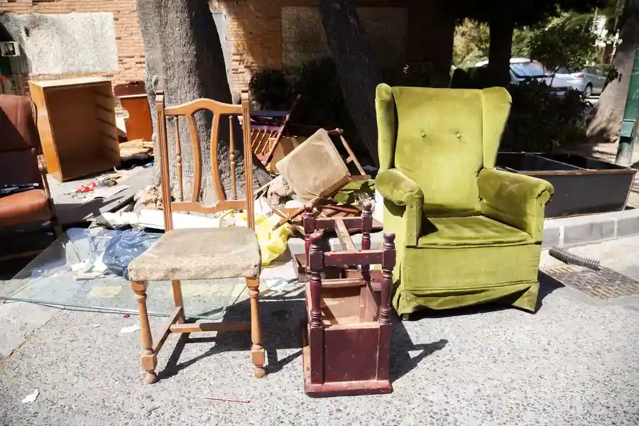 Superior Junk Furniture Removal in Commerce City, CO Superior Junk Furniture Removal in Commerce City, CO